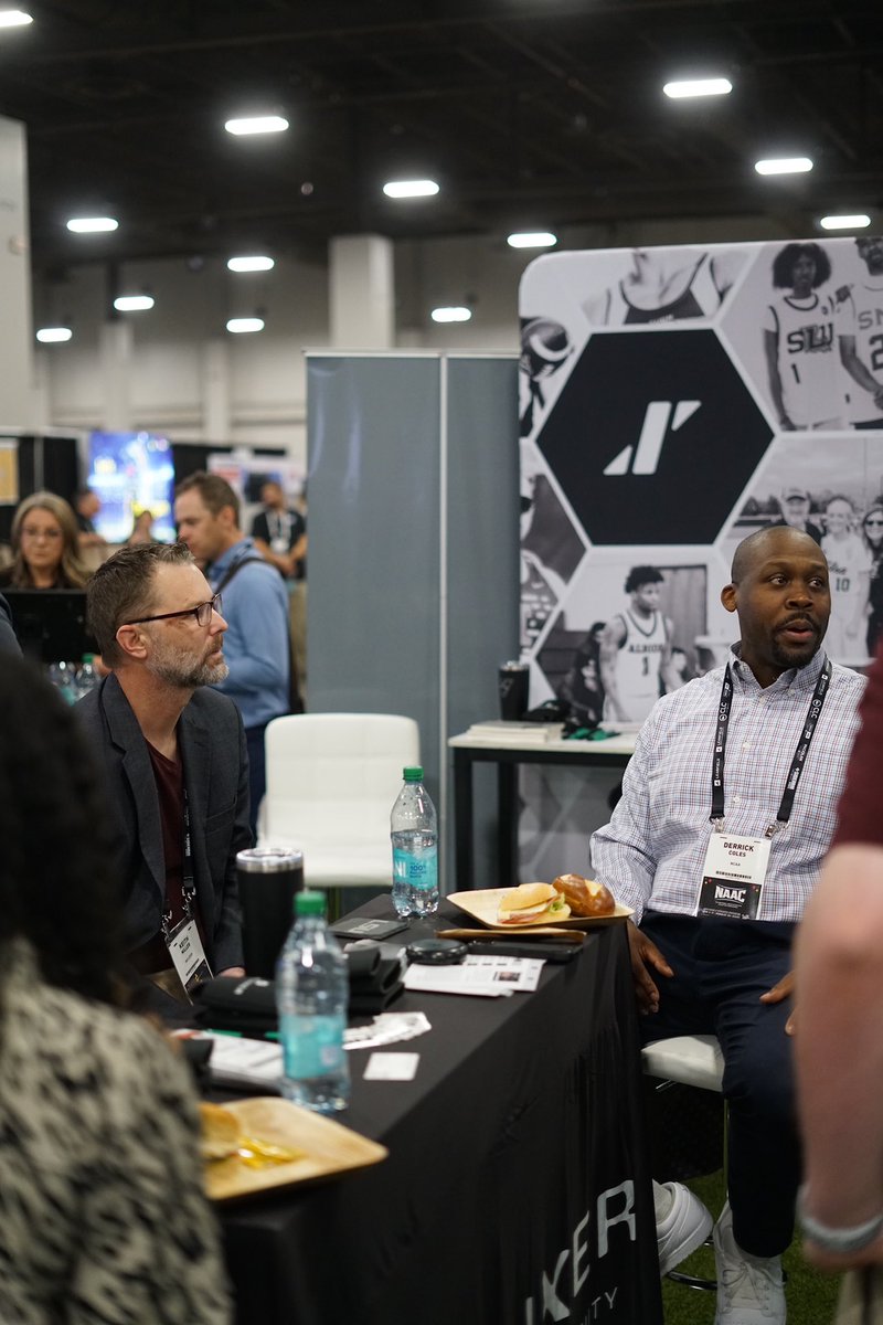 INFLUXERAPP's tweet photo. That's a wrap on @NACDA 2024!

We had a blast connecting with everyone and sharing our passion for #NILforALL 💪 thank you to everyone who stopped by our booth! https://t.co/xHvcpPgYX4