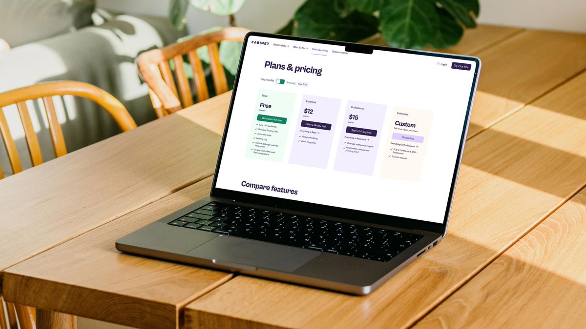 Friendly tweet media