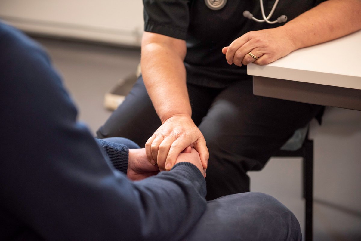 cancer_wales's tweet photo. 📰 There is a clear opportunity to achieve significant improvements for cancer patients in Wales by increasing research activities across the country, ensuring the latest innovations and practices are available as widely and as soon as possible. 

🔗 https://t.co/VyfIwC4vzZ https://t.co/bzzbVQe11Z