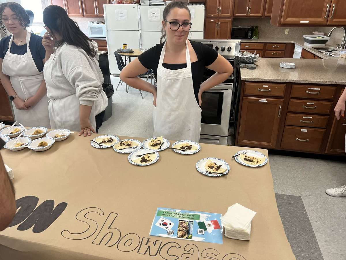 Tara Mauer tweet media