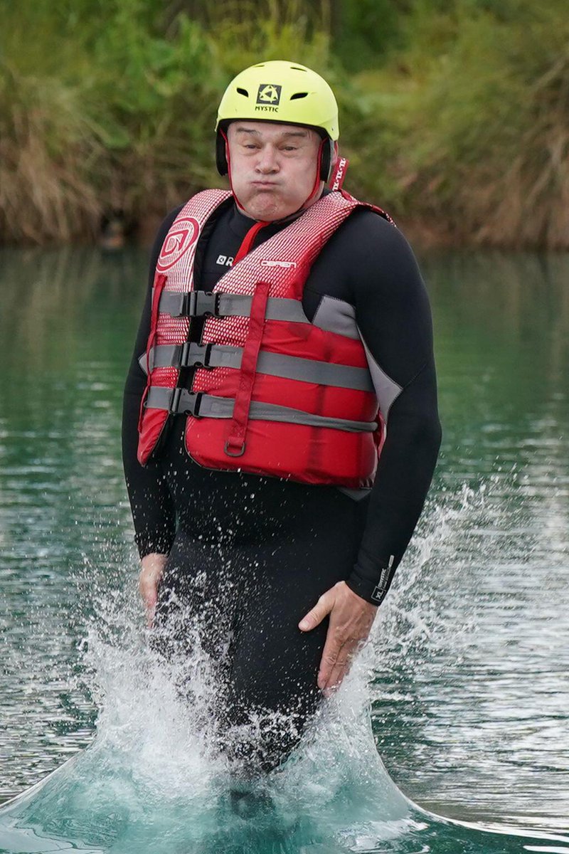 Alamy_Editorial's tweet photo. Liberal Democrats leader Sir Ed Davey falls as he attempts an Aqua Jungle floating assault course during a visit to Spot-On-Wake in Henley-in-Arden, while on the General Election campaign trail.

Image ID: 2XBFJR1/2XBFKAC/2XBFKN7 / Jacob King / PA Wire

#generalelection https://t.co/RSeZwhBmFr