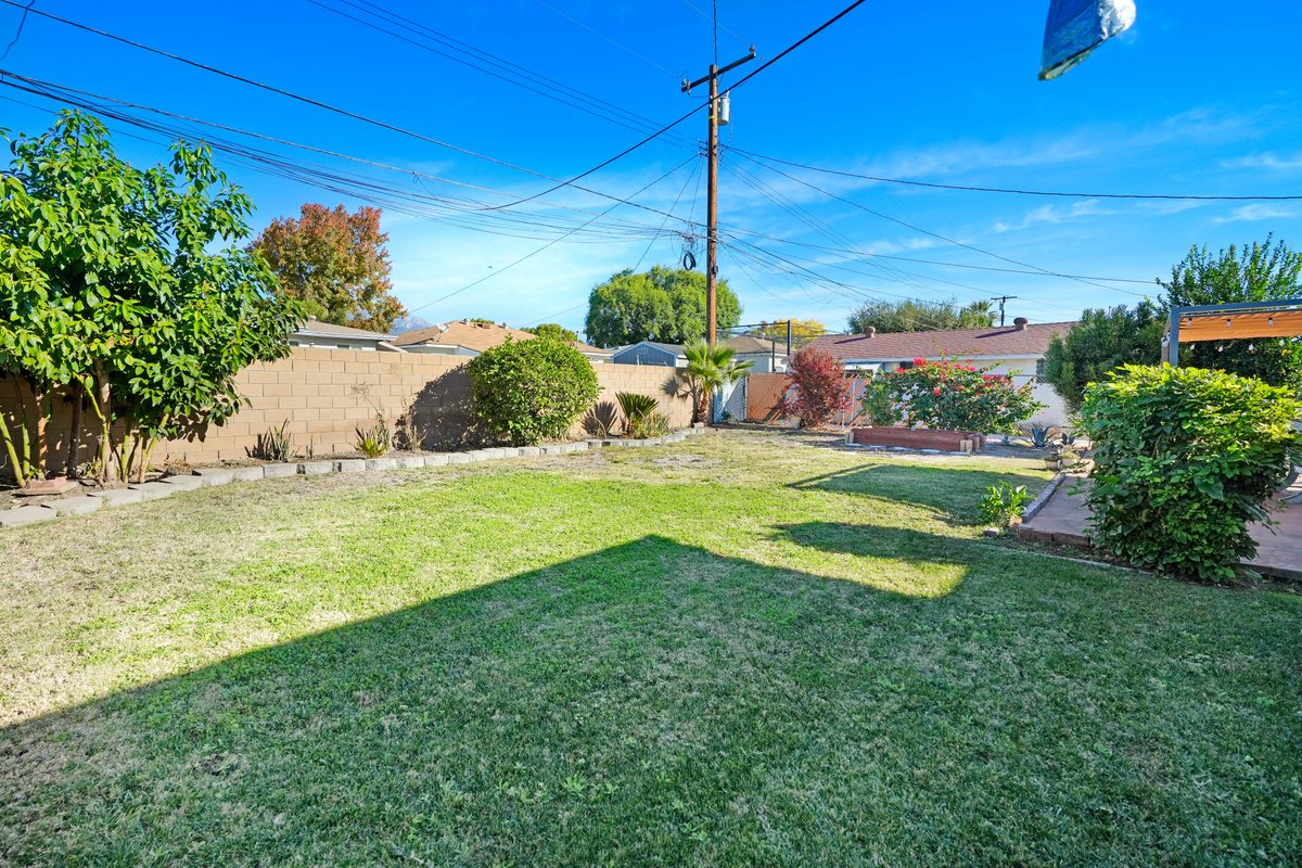 XMG_CA's tweet image. 💬 Clear and transparent communication keeps you informed about your property's status and performance. #TransparentManagement #LandlordUpdates

Ontario CA