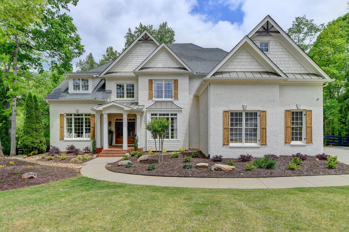 DSnowGroup's tweet photo. #WowWednesday: 182 Triple Crown, Milton, Georgia 30004 https://t.co/qvT0FusdhX https://t.co/4PEG8Zg0kM