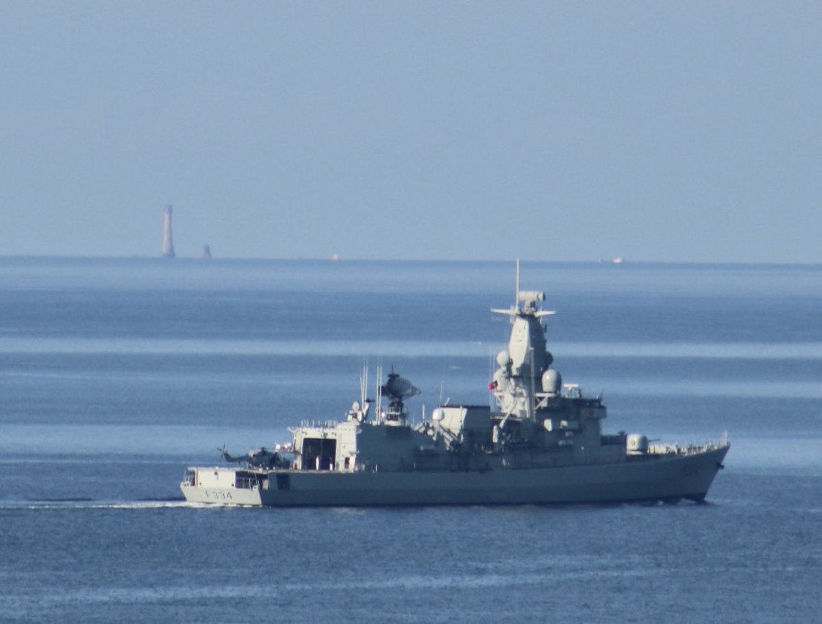 WarshipCam's tweet photo. Portuguese Navy Karel Doorman-class frigate NRP Dom Francisco de Almeida (F334) leaving Plymouth, England - June 12, 2024 #f334 #nrpdomfranciscodealmeida
SRC: TW-@Rockhoppas https://t.co/FESSz3cLkb