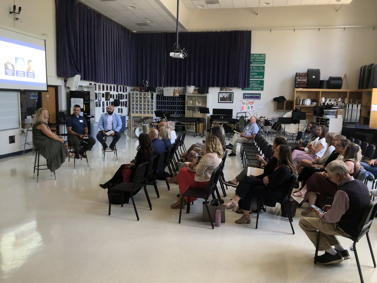 EdRedNews's tweet photo. Kicking off the first round of sessions! #EDREDlearns https://t.co/kjVVf98hay