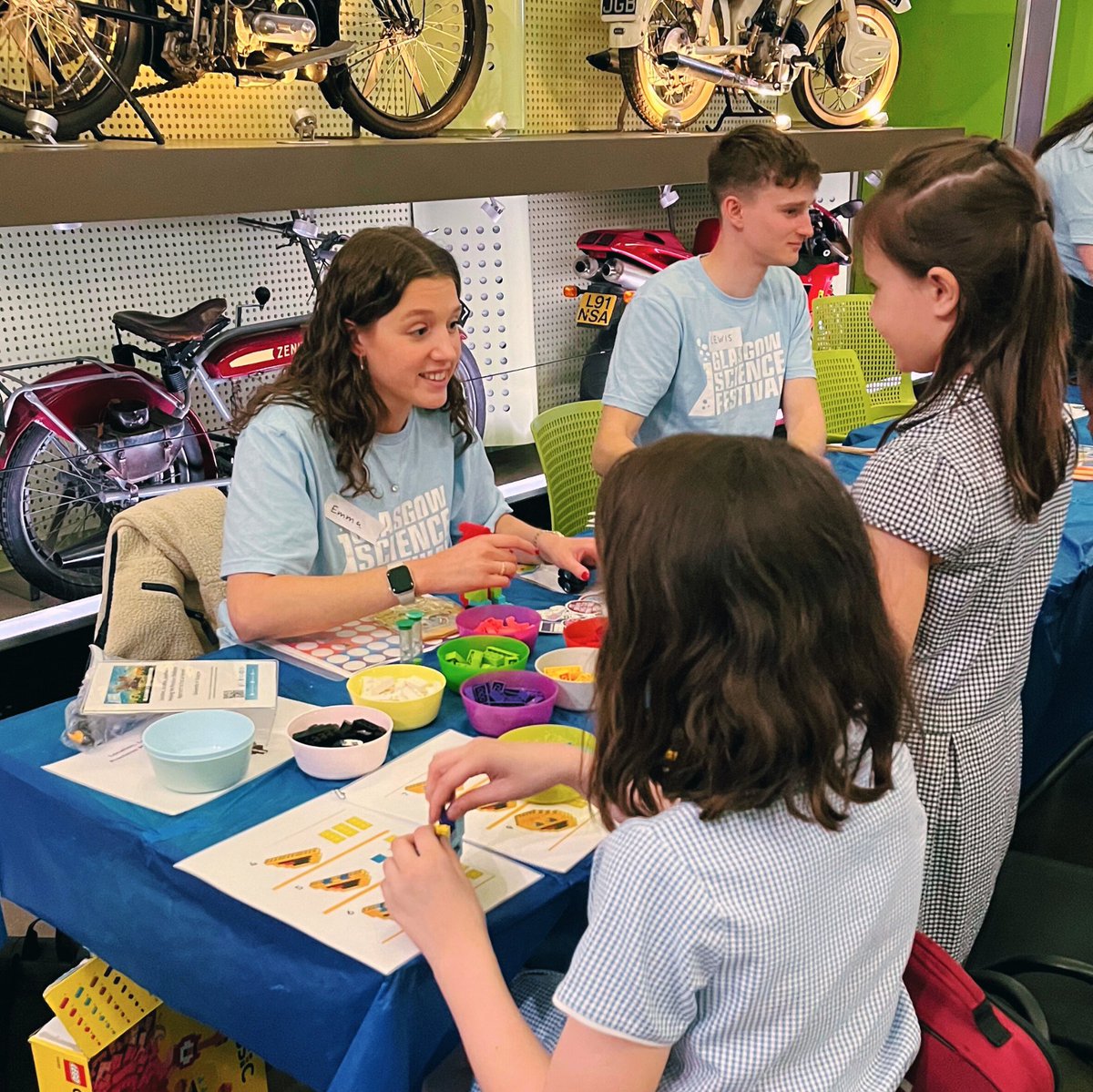 The Living Laboratory (@uofglivinglab) on Twitter photo Lots of fun at Riverside Museum today for #GlaSciFest, using lego and colour-by-numbers to bring the fascinating world of Spatial Transcriptomics to life 🧬
Come see us at Glasgow Botanics tomorrow to explore our fun and interactive drop-in activities with <a href="/LabSpatialNBJ/">Jamieson Spatial Lab</a>! Lots of fun at Riverside Museum today for #GlaSciFest, using lego and colour-by-numbers to bring the fascinating world of Spatial Transcriptomics to life 🧬
Come see us at Glasgow Botanics tomorrow to explore our fun and interactive drop-in activities with <a href="/LabSpatialNBJ/">Jamieson Spatial Lab</a>!