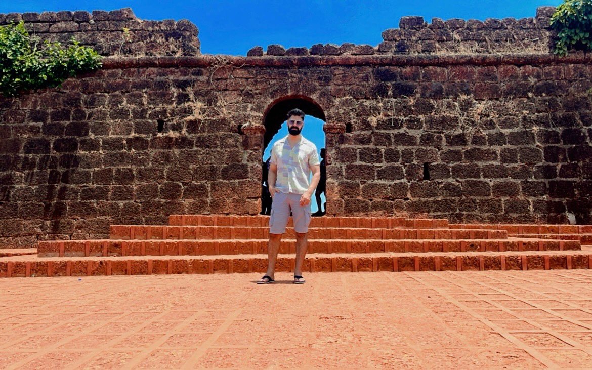 CineLalit's tweet photo. Chapora fort, Anjuna, Goa
#dilchahtahai ❤️ https://t.co/Xx5DlFx8Kb