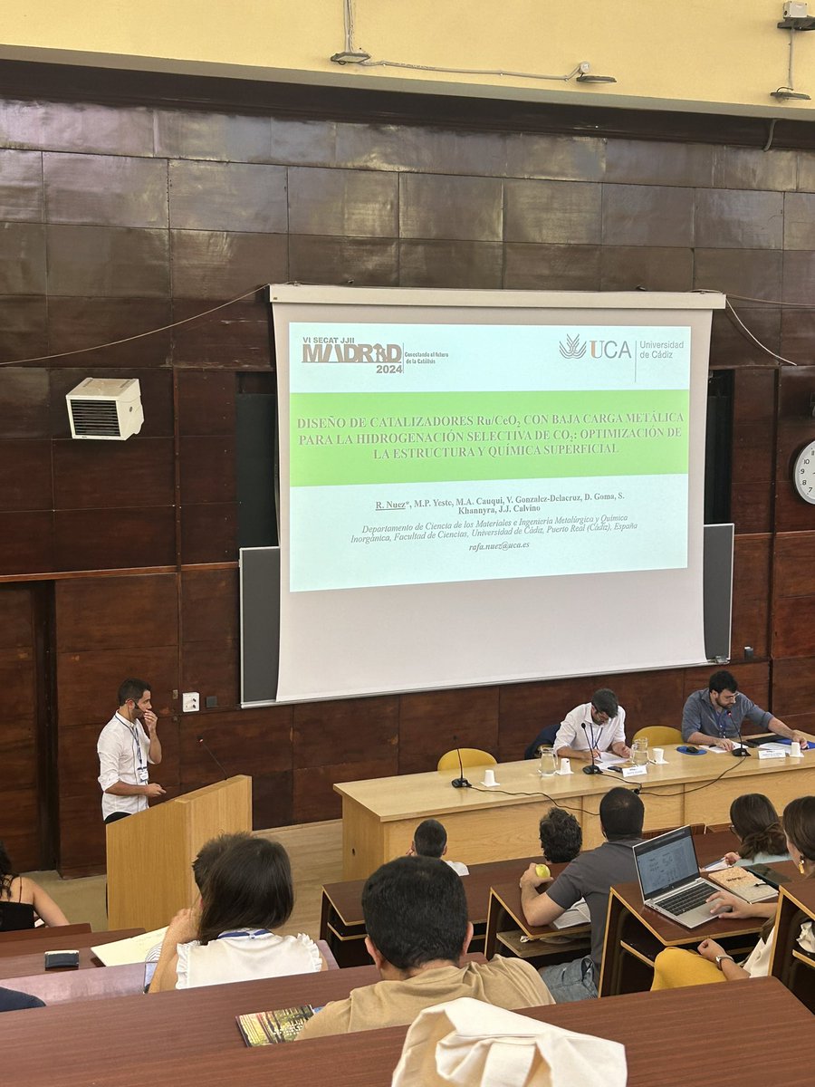 Comenzamos con la Sesión I de Orales. Aquí os esperamos!!!