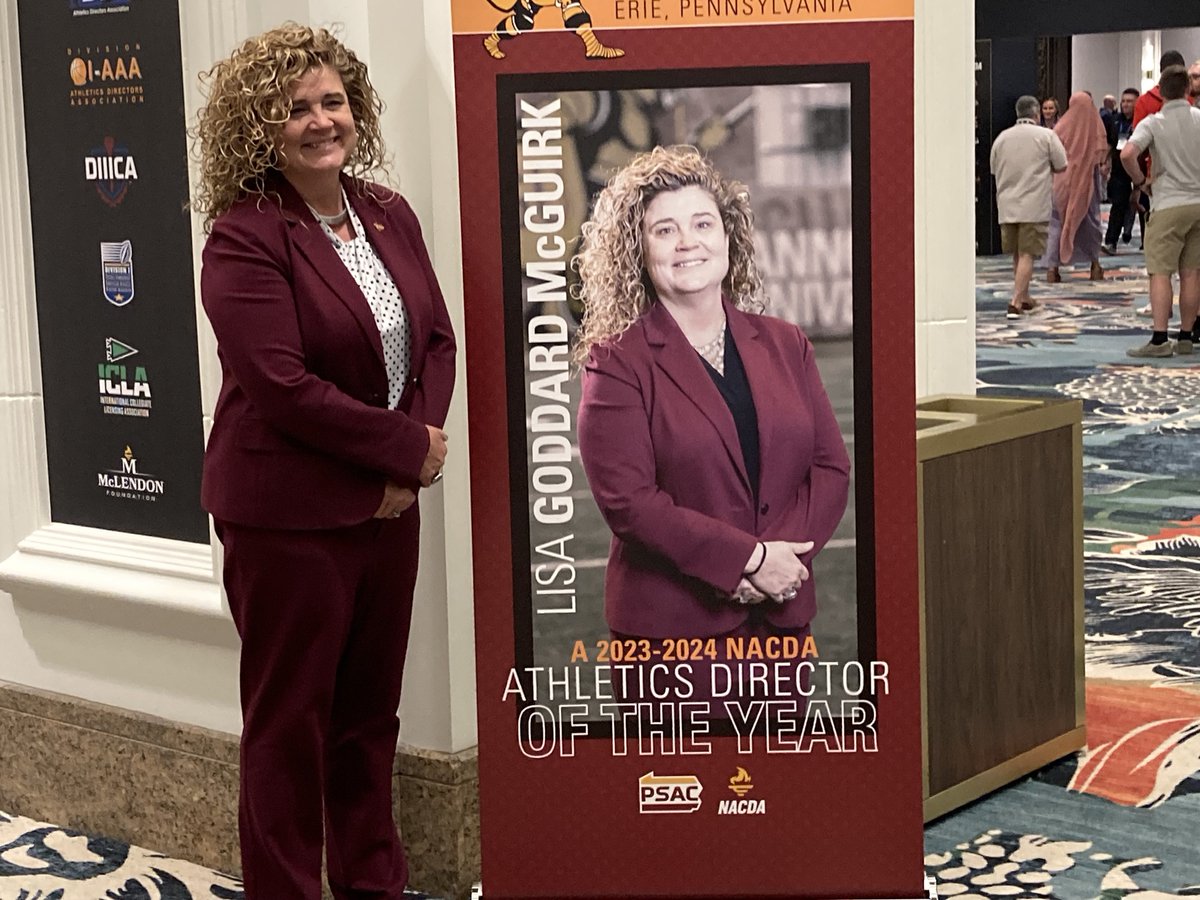 GUKnights's tweet photo. It was an unforgettable day as Gannon's Lisa Goddard McGuirk was honored as a NACDA Athletics Director of the Year. She was one of four Division II ADs honored among 300 D-II schools.  It was great to see a leader who is all about teamwork get a moment in the spotlight.
@GannonU https://t.co/VQxT1T7qzI