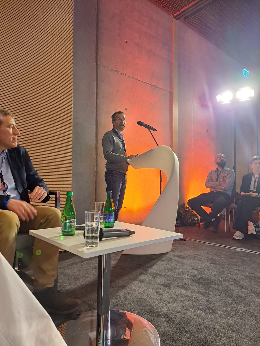 Valzeo_23's tweet photo. #ESOF2024: VALZEO Unlocks the Power of Rice Husk Ash for a Greener Future
We're bringing you exciting news from the European Science Open Forum (ESOF) 2024! Dr. Albert Bartroli from AERIS Tecnologias Ambientales SL just presented the innovative #VALZEO
 #circulareconomy  #REA https://t.co/lJFz6KcIpf