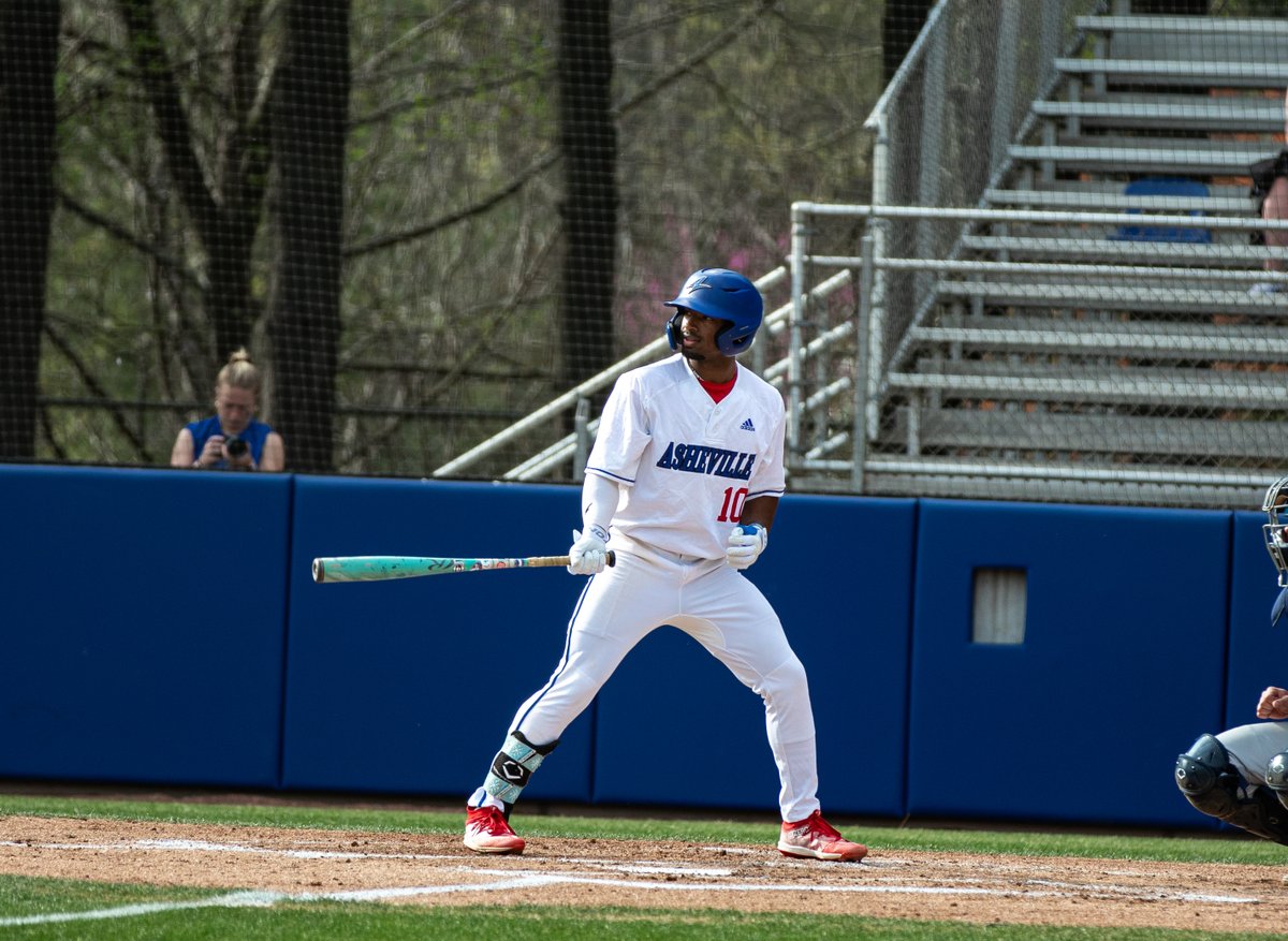Justin Girshon (@justingirshon) on Twitter photo “He got his opportunity and man did he not miss it.”
Robbie Burnett received one offer out of high school before dominating at UNC Asheville. As he prepares for the 2024 MLB Draft, he looks to shine playing for the Harwich Mariners.
For <a href="/OfficialCCBL/">Cape League</a>:
capecodleague.com/news/robbie-bu… “He got his opportunity and man did he not miss it.”
Robbie Burnett received one offer out of high school before dominating at UNC Asheville. As he prepares for the 2024 MLB Draft, he looks to shine playing for the Harwich Mariners.
For <a href="/OfficialCCBL/">Cape League</a>:
capecodleague.com/news/robbie-bu…