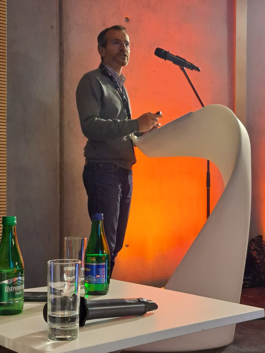 #ESOF2024: VALZEO Unlocks the Power of Rice Husk Ash for a Greener Future
We're bringing you exciting news from the European Science Open Forum (ESOF) 2024! Dr. Albert Bartroli from AERIS Tecnologias Ambientales SL just presented the innovative #VALZEO
 #circulareconomy  #REA