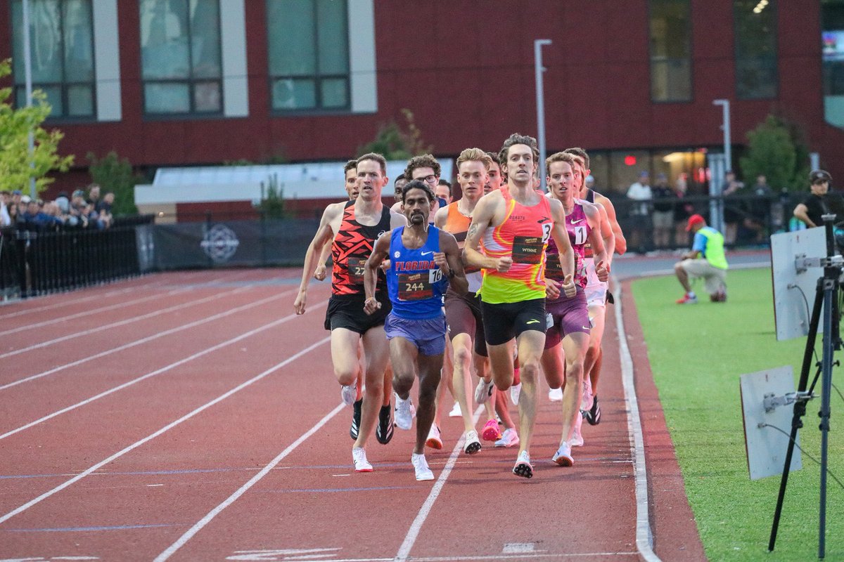 Parvej800m's tweet photo. 3:36.21s 🔥 https://t.co/cicOXHbFBY
