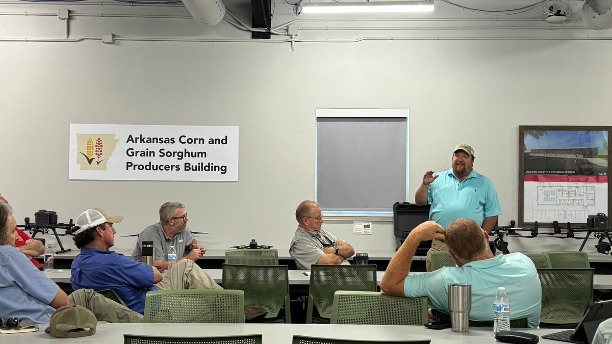 UA System Div of Ag tweet media