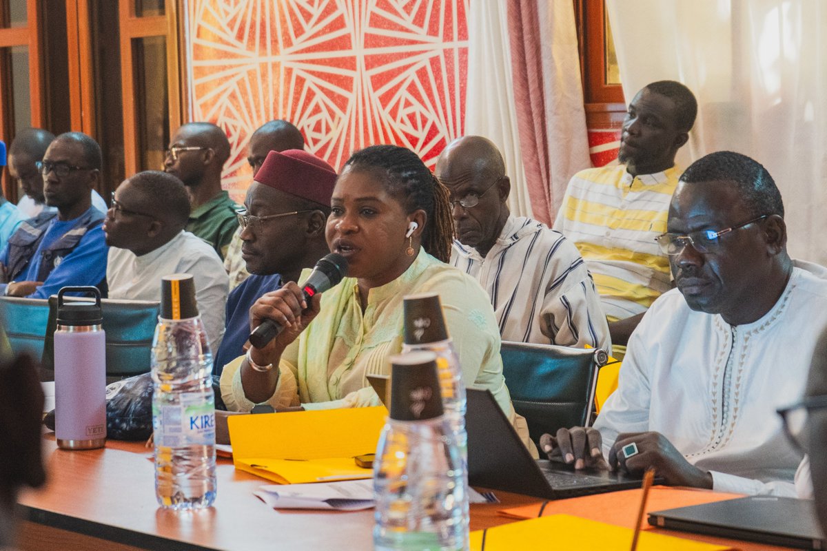 OnuSenegal's tweet photo. #InitiativeRégionNaturelleCasamance : 

La série d'ateliers de planification conjointe se poursuit à Sédhiou avec une visite de courtoisie au Gouverneur de la Région. Son mot de bienvenue marque le début des discussions pour soutenir la région naturelle de Casamance. https://t.co/MD7H90huem