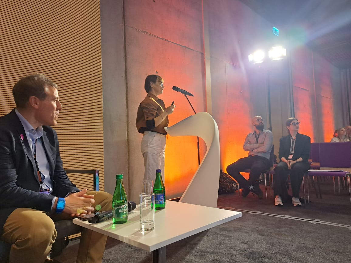 #ESOF2024: MSCA RISE Showcases Groundbreaking Nanotech for Cleaner Air!
We're excited to share groundbreaking news from(#ESOF) 2024! Dr. Svitlana Lyubchyk from Lusofona University just presented the incredible NANOGUARD2AR project, a revolutionary initiative .
#VALZEO #REA .