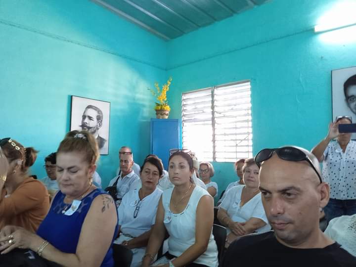 Seminario Municipal de inicio del nuevo curso escolar en Ciro Redondo.
#PorCiroRedondoTodo #LatirXUn26Avileño #Cuba <a href="/AnabelRamrezLp2/">Anabel Ramírez López</a> <a href="/JHGcasanova/">julio Heriberto Gómez Casanova</a> <a href="/ivanc73/">Ivanc73</a> <a href="/DixanCrespo/">Dixan Crespo</a> <a href="/YoandyDelasCasa/">Yoandy De las Casas Cepero</a> <a href="/yuslayvis/">AlejandraYBG</a>