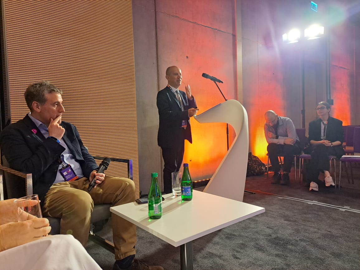#ESOF2024: CO2MPRISE Paves the Way for Sustainable Carbon Management
We're bringing you the latest from the European Science Open Forum (#ESOF) 2024, where Prof. Gabriele Mulas from the University of Sassari just unveiled the groundbreaking CO2MPRISE project!
#VALZEO #REA
