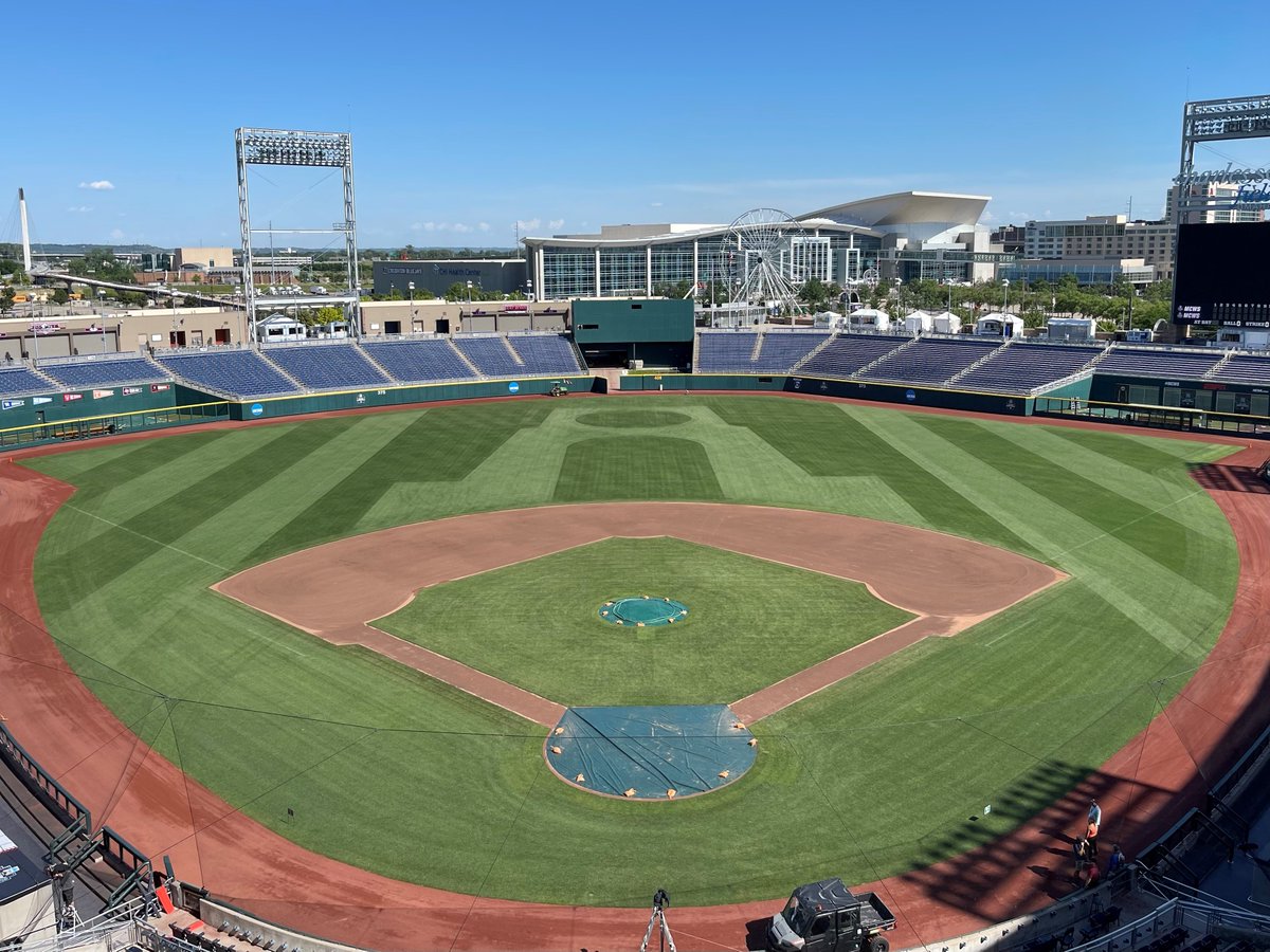 Charles Schwab Field Omaha Grounds Crew (@cws_groundscrew) on Twitter photo Playing FOR a 🏆
ON a 🏆
Presenting your 2024 Men's College World Series Field Pattern!
#MCWS | <a href="/NCAABaseball/">NCAA Baseball</a> Playing FOR a 🏆
ON a 🏆
Presenting your 2024 Men's College World Series Field Pattern!
#MCWS | <a href="/NCAABaseball/">NCAA Baseball</a>