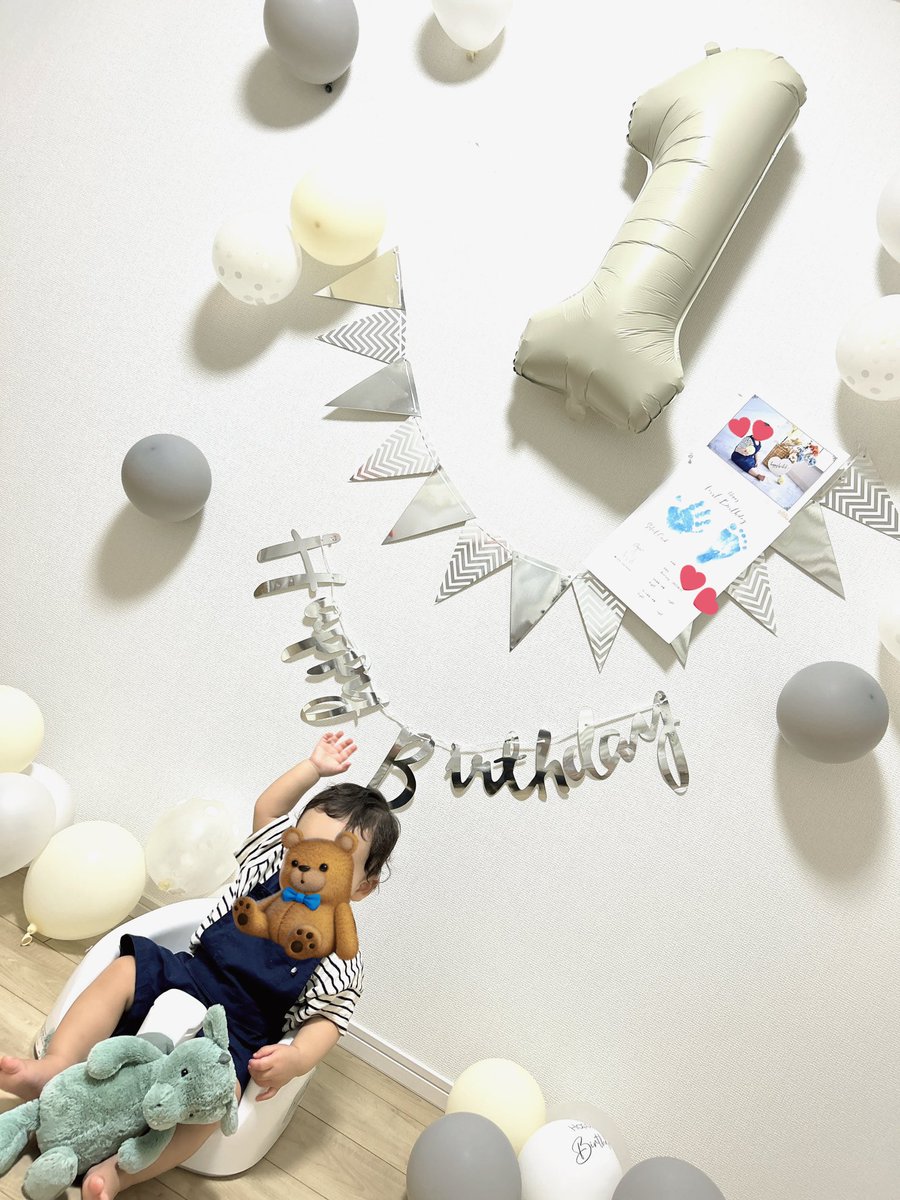 _w_w_n's tweet photo. 今日は息子の誕生日だった🎂💐🩵
1歳おめでとう🥰🥰
ママをママにしてくれてありがとう！！！
愛してるよ〜！！！ https://t.co/1sRYAWLRox