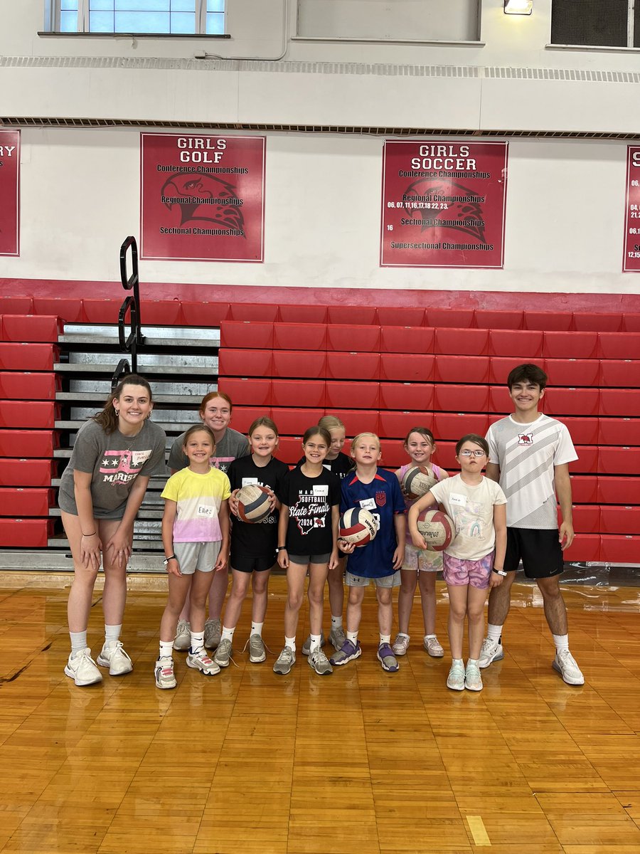 RedHawkVB's tweet photo. Day 3! #ProgramCamps☝️☝️ https://t.co/sij22NVM7Q