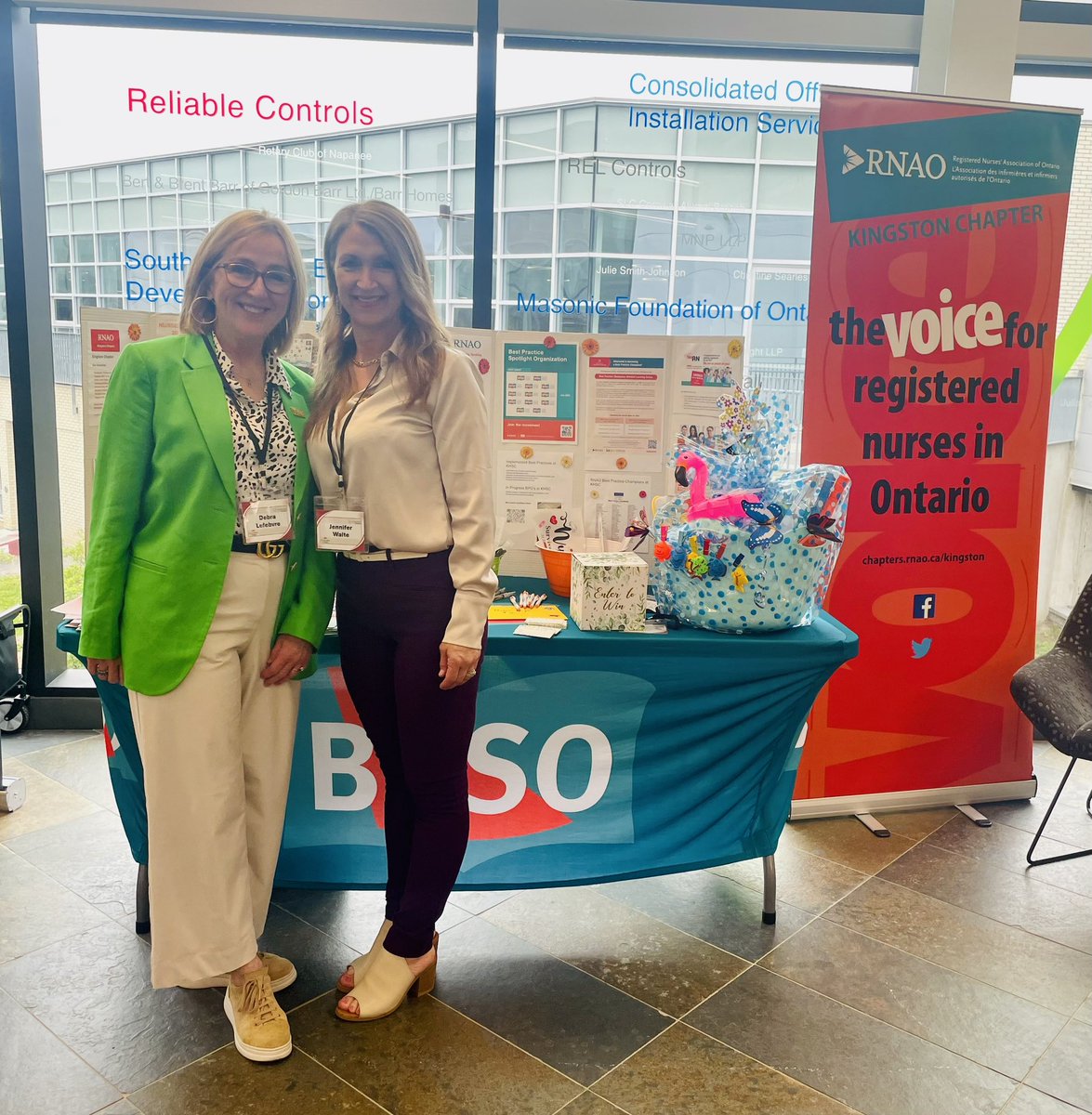 DebraLefebvre's tweet photo. Happy to be here celebrating nurses &amp; nursing research @whatsinsideslc @RNAO @JenniferWaite04 #synapse #nursesknow #askanurse https://t.co/Ns00k6jQ2b