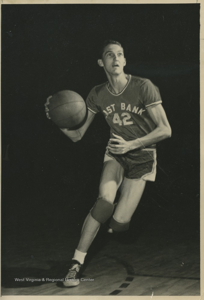 CRich4's tweet photo. To most of the world, Jerry West was a basketball legend, "The Logo." But for generations of WV kids, he epitomized our dreams. From a dirt road in Chelyan to WVU to the Lakers, he gave us all hope of what we could be. Anything was possible because of him. Rest in Peace! https://t.co/7LSd4NhZ6W