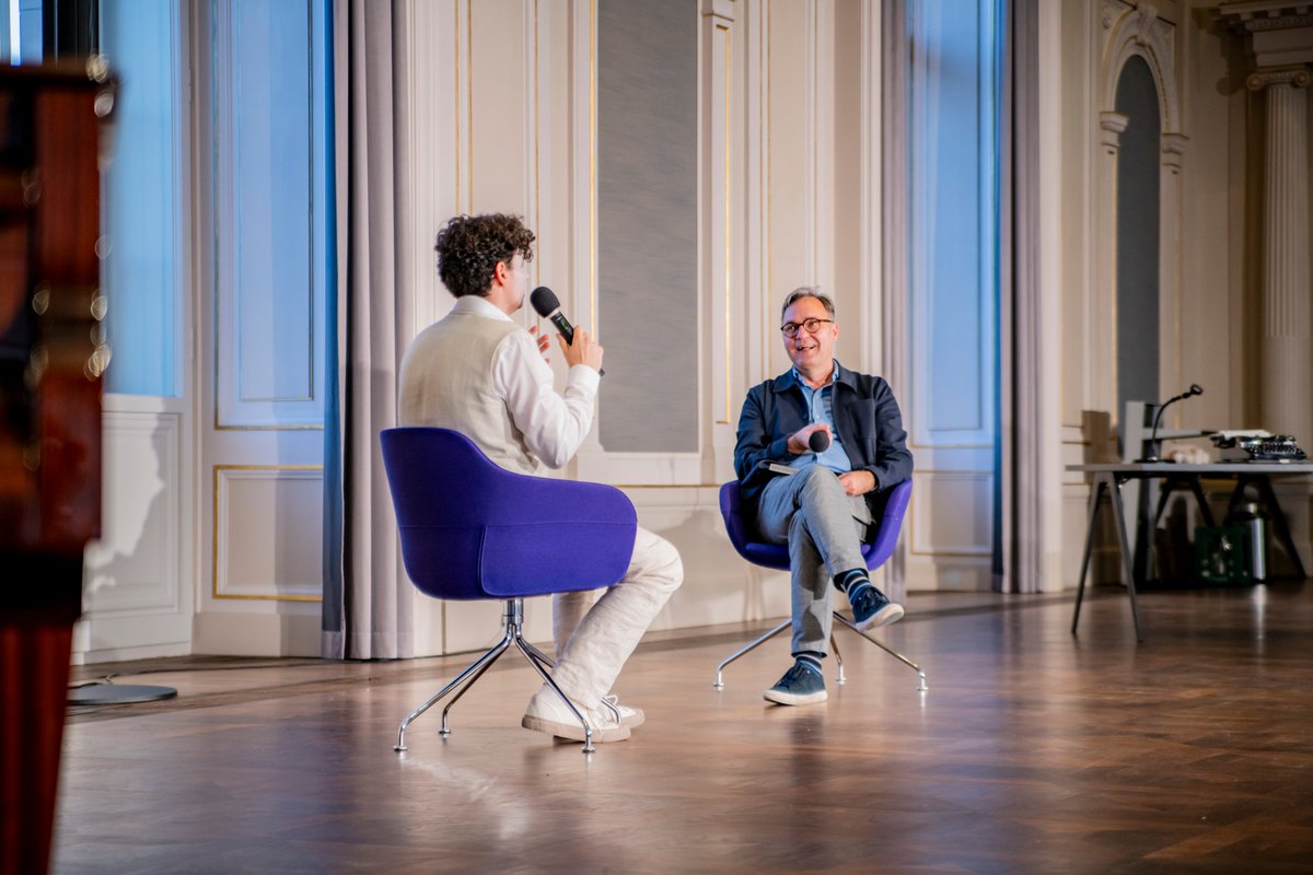 ArendtEdition's tweet photo. Von der Inszenierung von #HannahArendts #RahelVarnhagen in der Reihe #TheaterundWissenschaft haben uns die schönen Fotos von Hagen Immel @stabiberlin (1,3) &amp; Judith Johns (2,4) erreicht. 
Ein toller Abend, danke an alle Beteiligten, v. a. Organisator Georg Stephan @amselchen! https://t.co/G45erAsMEJ