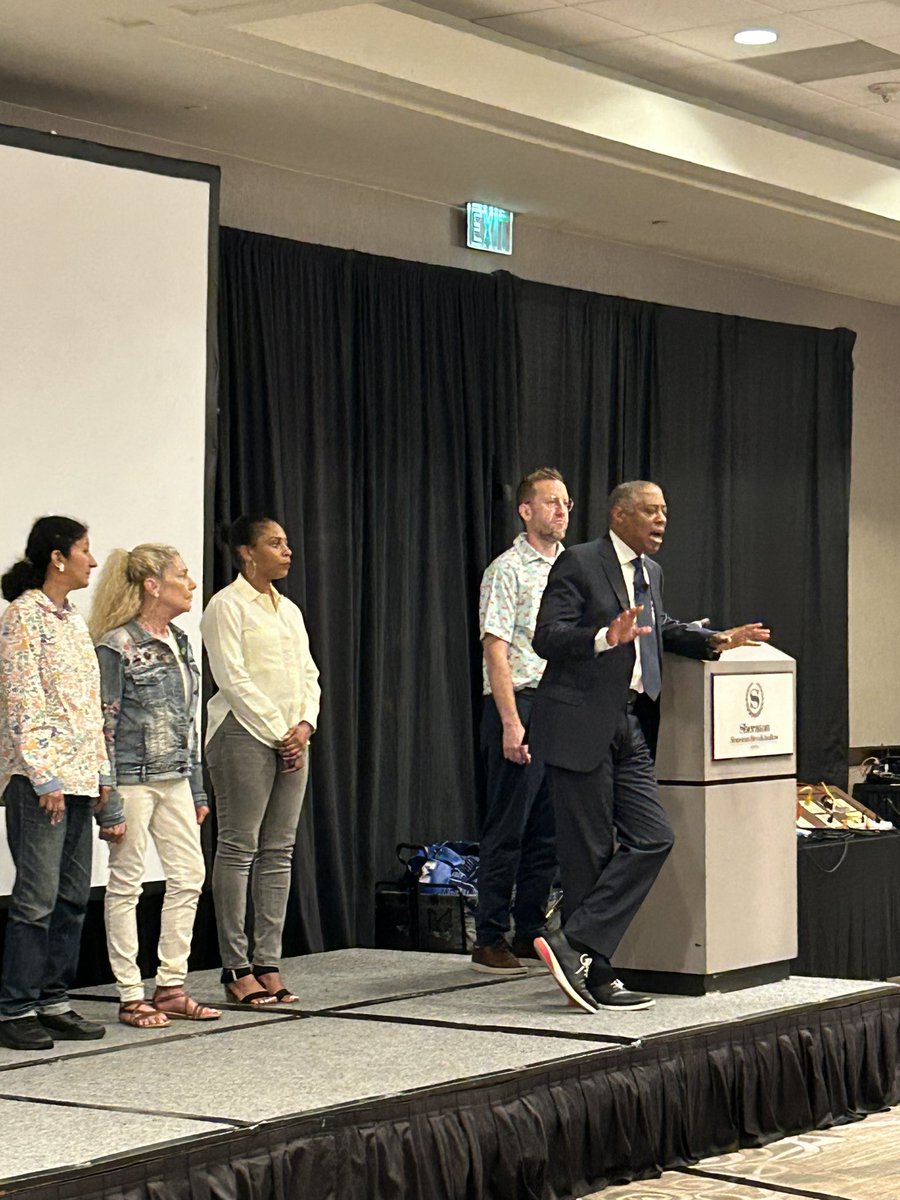 Dixie Latiolais tweet media