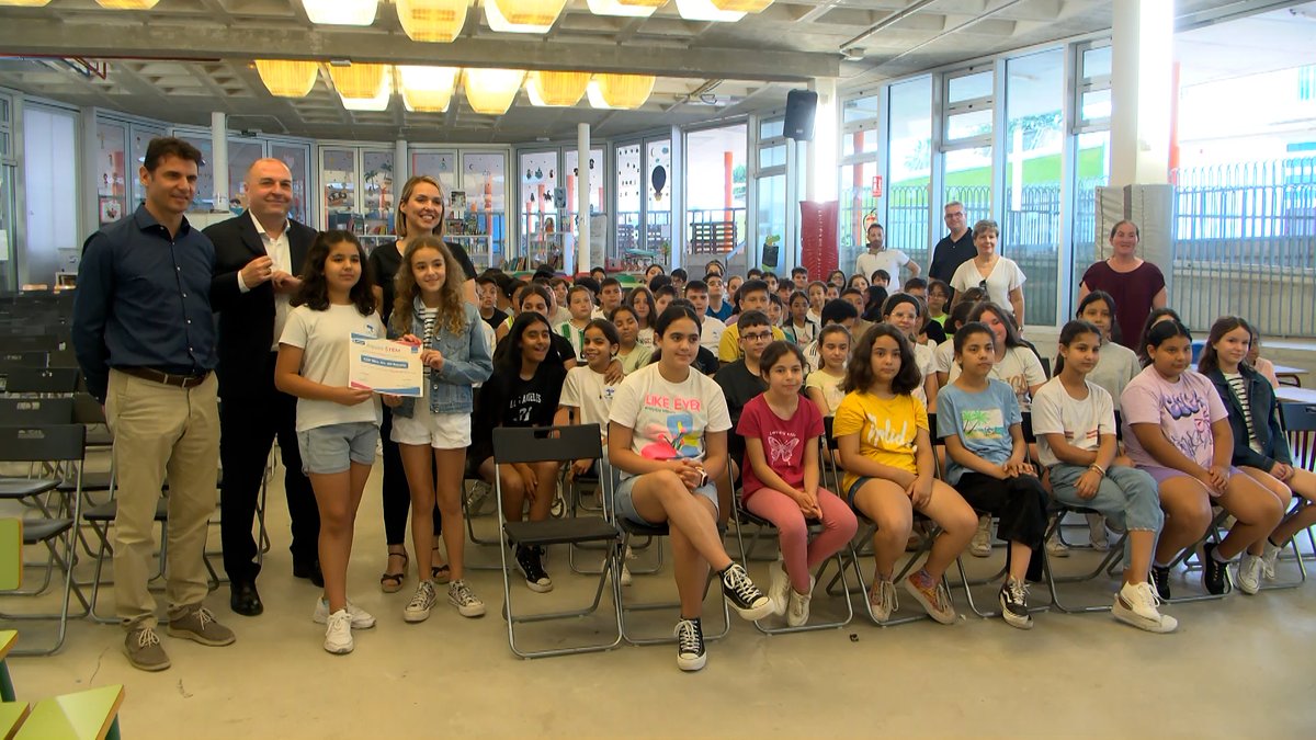 🔵🟠🖨 El colegio Nuestra Señora del Rosario de Torre Pacheco ha sido uno de los centros premiados en el concurso nacional Aquae Stem que tiene como objetivo fomentar la vocación científica en las alumnas

22.00 🕙 #ActualidadInformativo