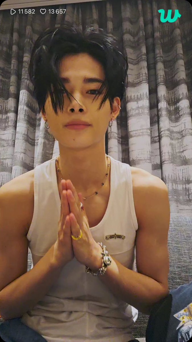 enhypenupdates's tweet photo. [INFO] 240612

Ni-ki is now live on Weverse!

@ENHYPEN_members @ENHYPEN #ENHYPEN #엔하이픈 https://t.co/JlFO9Jnfhp