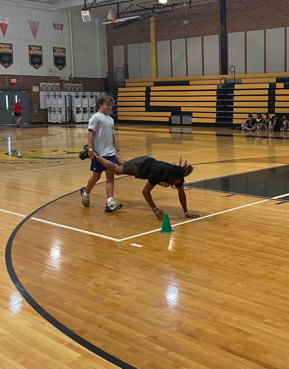 We are so proud of our 8th Graders for all of their achievements, and have had so much fun celebrating with them at their dance and field day. Congratulations, Cougars!