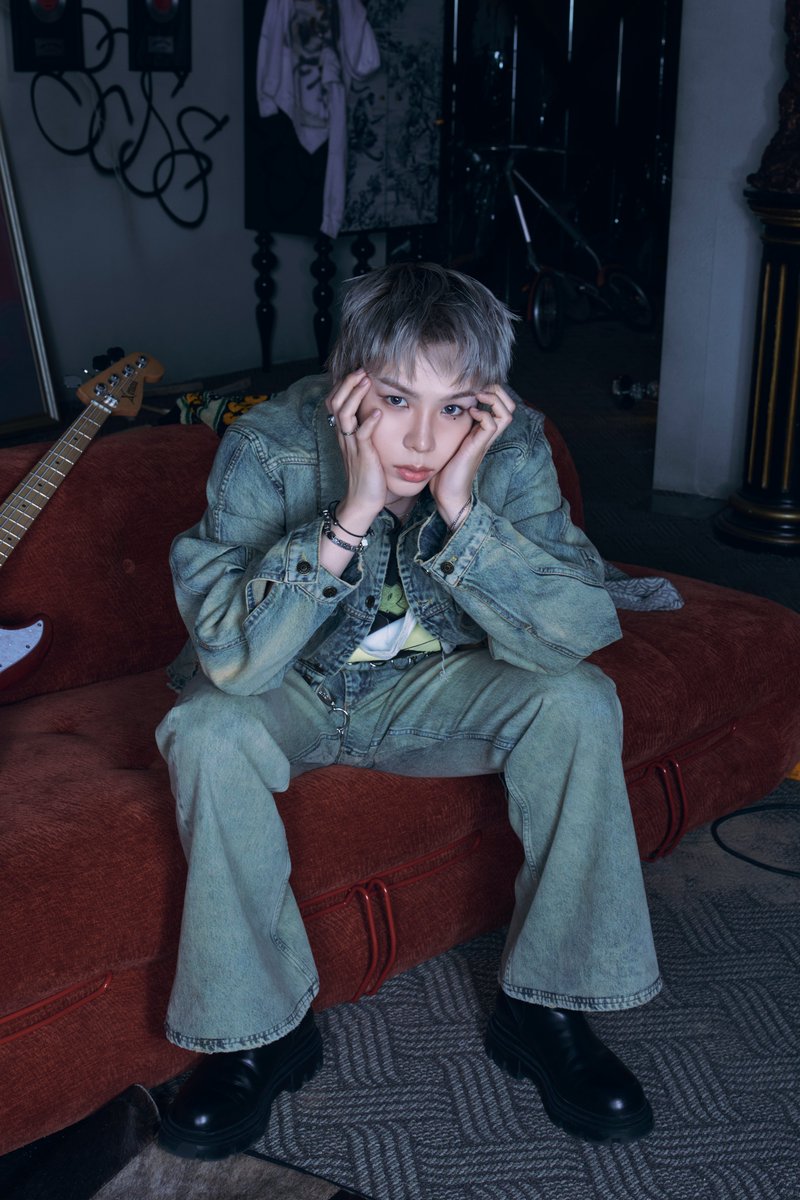 RIIZE_official's tweet image. WHERE IS THAT BASS? #2

RIIZE 라이즈 【RIIZING - The 1st Mini Album】
➫ 2024.06.17 6PM (KST)

#RIIZE #라이즈
#SHOTARO #쇼타로
#RISEandREALIZE
#BoomBoomBass #RIIZE_BoomBoomBass
#RIIZING