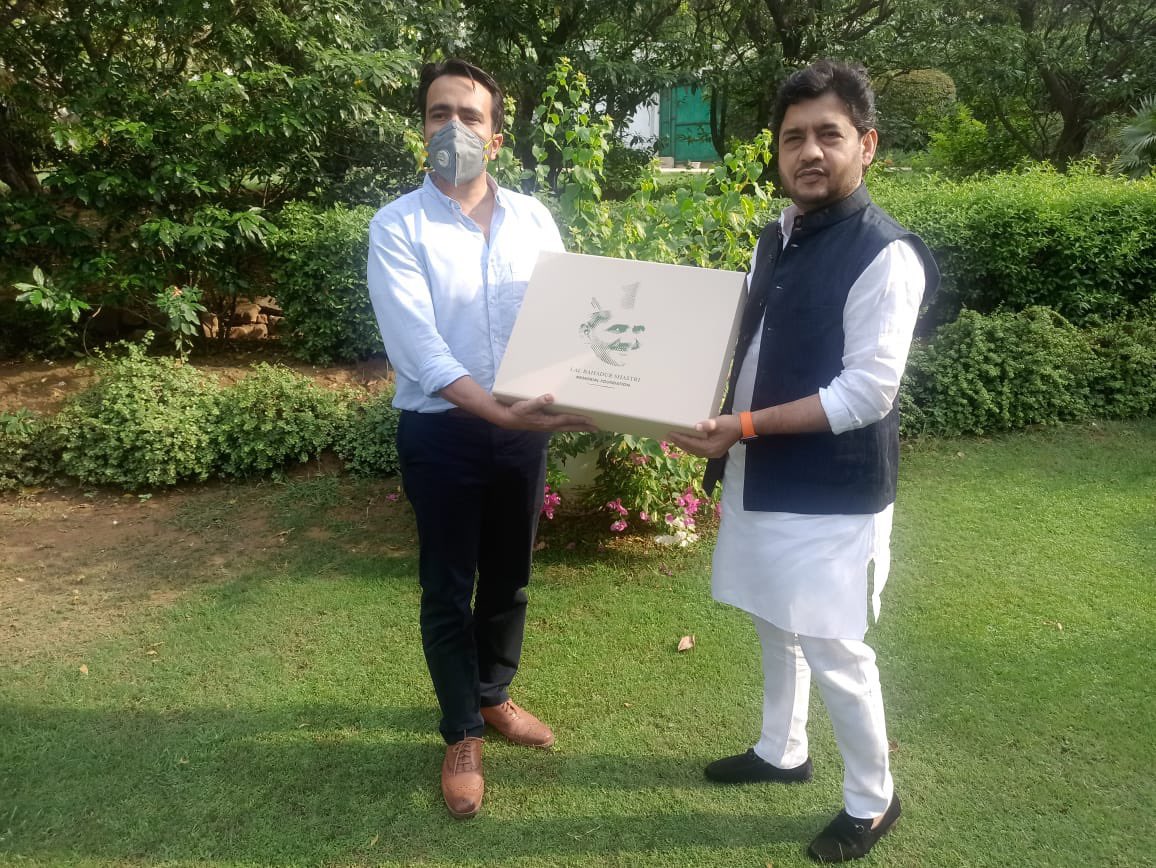Congratulations to my dear friend and visionary leader <a href="/jayantrld/">Jayant Singh</a> on taking charge as MoS (Independent Charge) for Ministry of Skill Development &amp; Entrepreneurship. 
Your dedication to empowering India's youth and commitment to the Nation’s growth will lead to immense success.