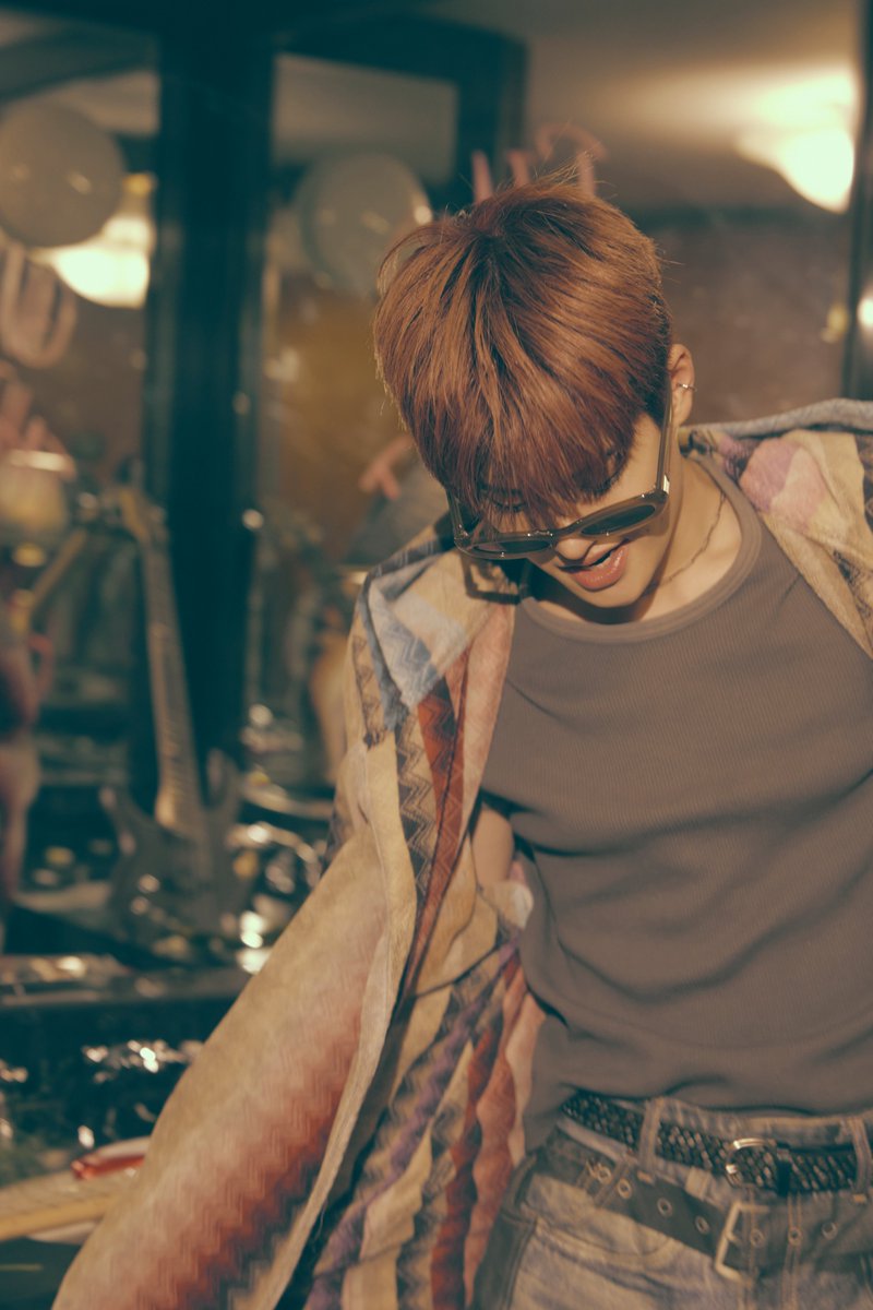 RIIZE_official's tweet image. WHERE IS THAT BASS? #2

RIIZE 라이즈 【RIIZING - The 1st Mini Album】
➫ 2024.06.17 6PM (KST)

#RIIZE #라이즈
#SOHEE #소희
#RISEandREALIZE
#BoomBoomBass #RIIZE_BoomBoomBass
#RIIZING