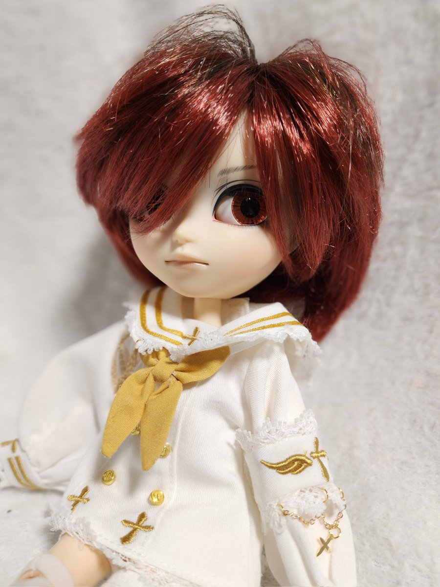 denitasoudani's tweet photo. #isul #うちのこかわいい
ヘズナルくん!この子をお迎えしたのは偶然の出会い…スーさんと一緒に販売されていて、頭に骨の被り物、首に狐の襟巻…ツボを突きまくられて購入を決意!どことなくわたしが好きな神盤のボーカルが赤髪にした時に似ている…と思っている🤭 https://t.co/ucyN0N56iq