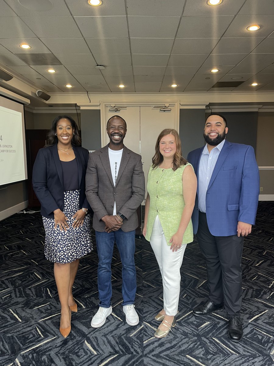 BalchBingham's tweet photo. A heartfelt thank you to everyone who contributed to our 2024 Susan B. Livingston Boot Camp for Success!
Prospective and incoming law students from across the nation gathered at Balch &amp; Bingham for a two day program designed to prepare them for law school. #BalchBootCamp #DEI https://t.co/WM9JxmcDEQ