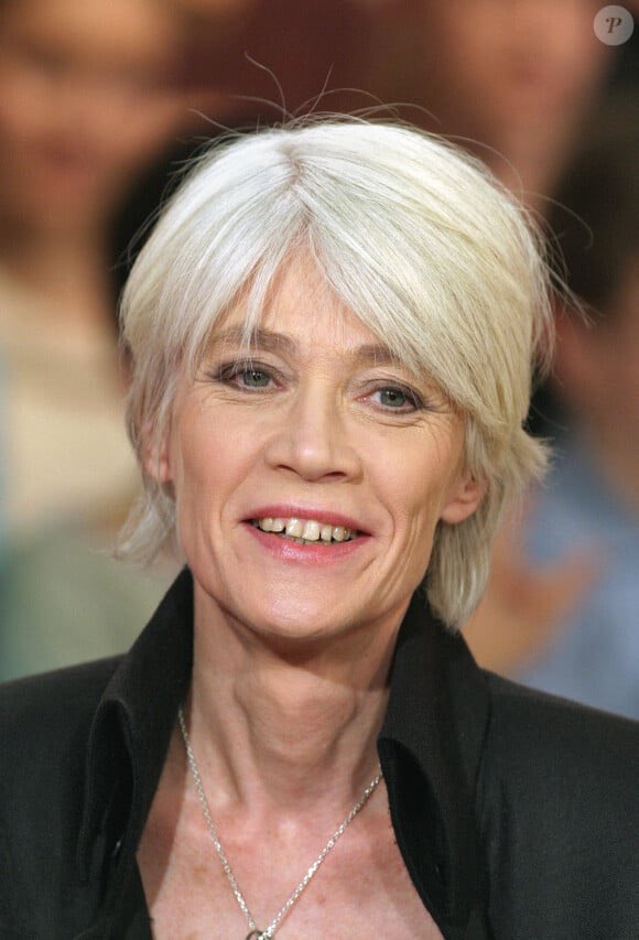 Emission Bonus Track spéciale Francoise Hardy ce soir à 21h00 sur <a href="/RTLFrance/">RTL France</a>