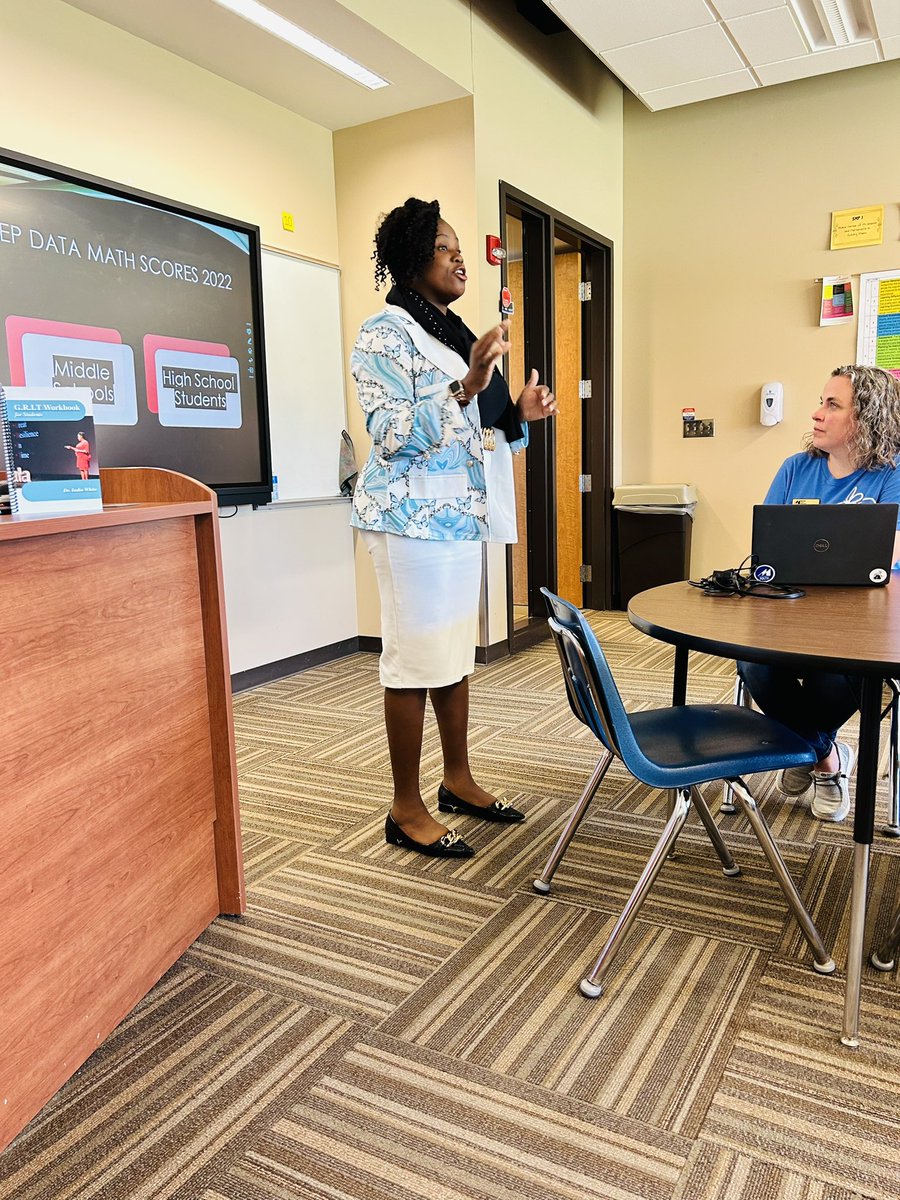 Indispeaknteach's tweet photo. The NDCTM Conference has been an absolute triumph, and I am thrilled to have been a part of it! 🥰My Grit Session was remarkably well-received! @NDCTM 🥳#drindiawhite #grit #equity #culturalcompetency #nctm #ncsm #ncte #nctm24 #ncsm24 #bwxme #ndctm #tedx #uf #diversity #inclusion https://t.co/2j4TRreHt1