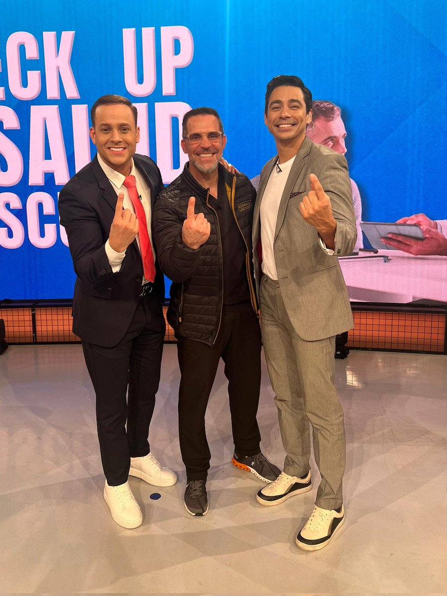 portadas_vv's tweet photo. El urólogo #JorgeMoanack 👨🏻‍⚕️ nos compartió los principales exámenes médicos recomendados para los hombres según su edad, por ejemplo, la prueba de PSA para detectar señales tempranas del cáncer de próstata. Dale 🔄 si estás en sintonía 📺 de #PortadasAlDía 🧡 https://t.co/hXcIXuOJgw