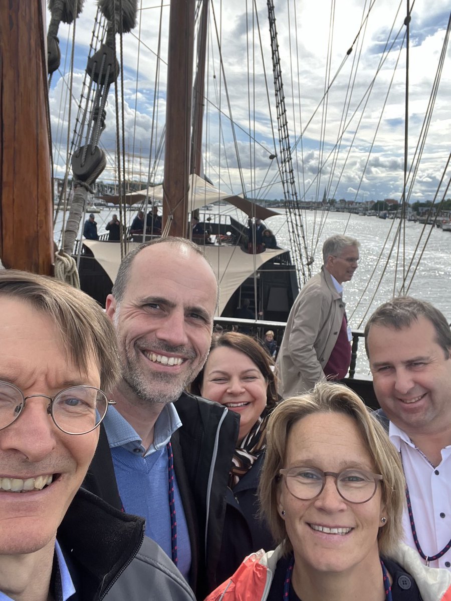 Wir stechen in See. 5 Sozialdemokratische Gesundheitsminister vor der Besprechung der Krankenhausreform. Noch ist die Stimmung gut…