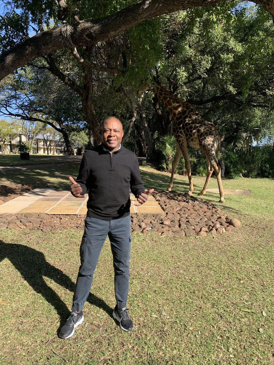 KalushaPBwalya's tweet image. Greetings from #Livingstone 🇿🇲Tourism capital ⁦⁦⁦@Absa⁩ #Zambia