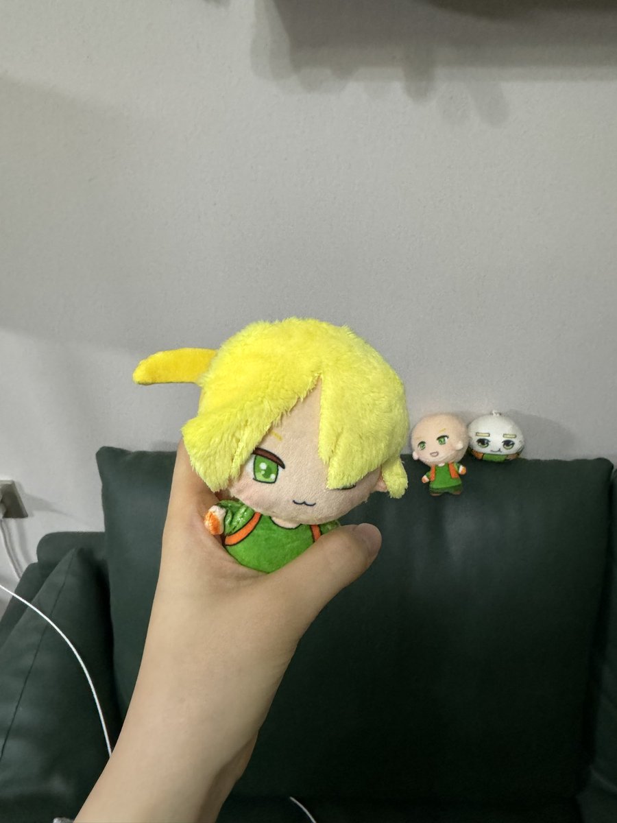 JuliaCaulflower's tweet photo. Behold, i give u, The Swans🦢🦢👏👏👏(a.k.a. the Davis twins) yea i finished Alex too lol😆😆❣️❣️
#hotlinemiami
#hotline_miami
#flannel
#diytoy
#handmade https://t.co/r9J4WKqkrb