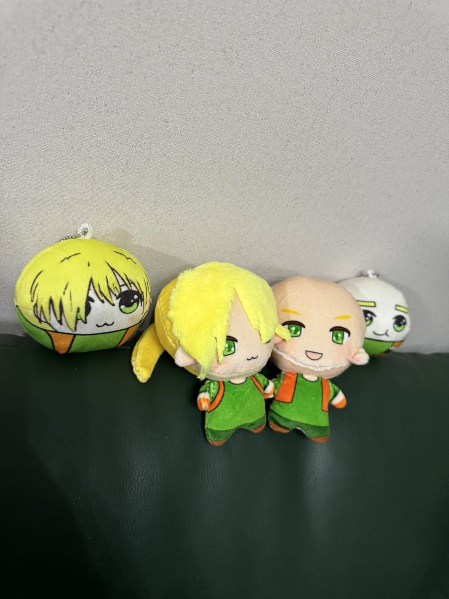 JuliaCaulflower's tweet photo. Behold, i give u, The Swans🦢🦢👏👏👏(a.k.a. the Davis twins) yea i finished Alex too lol😆😆❣️❣️
#hotlinemiami
#hotline_miami
#flannel
#diytoy
#handmade https://t.co/r9J4WKqkrb