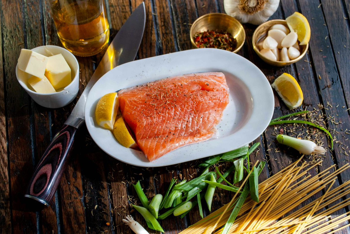 Can #diet impact your #MentalHealth?

Our researchers have identified a link between omega-3s and symptoms of #psychosis in young adults.

"This inaugural study is important because the results suggest that optimising fatty acid status during crucial stages of development,