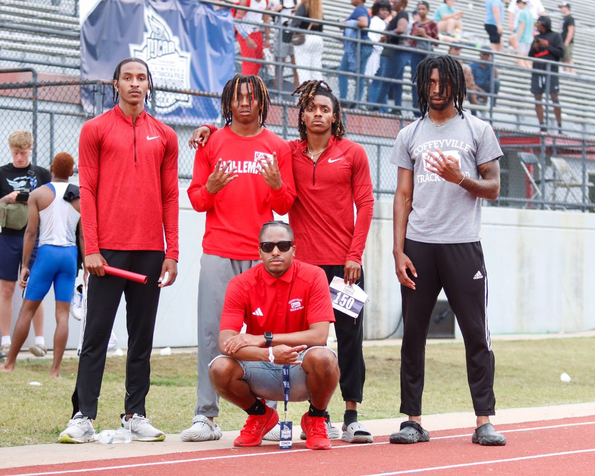 Derek Straughn (@straughnderek23) on Twitter photo After a great conversation with <a href="/Chad__C235/">Coach Chandler</a> I am blessed to receive my first T&F offer to <a href="/CvilleTrackXC/">Coffeyville CC/Track</a>!!❤️🖤<a href="/BroncoTrack/">Mustang Track and Field</a> <a href="/CoachLeeBlank/">Lee Blankenship</a> <a href="/Waleed_Gaines/">waleed gaines 🏈</a> <a href="/coachkenedy/">Pat Kenedy</a> <a href="/coachmac_/">Cody McDaniel</a> <a href="/bks0591/">Brian Straughn</a> After a great conversation with <a href="/Chad__C235/">Coach Chandler</a> I am blessed to receive my first T&F offer to <a href="/CvilleTrackXC/">Coffeyville CC/Track</a>!!❤️🖤<a href="/BroncoTrack/">Mustang Track and Field</a> <a href="/CoachLeeBlank/">Lee Blankenship</a> <a href="/Waleed_Gaines/">waleed gaines 🏈</a> <a href="/coachkenedy/">Pat Kenedy</a> <a href="/coachmac_/">Cody McDaniel</a> <a href="/bks0591/">Brian Straughn</a>