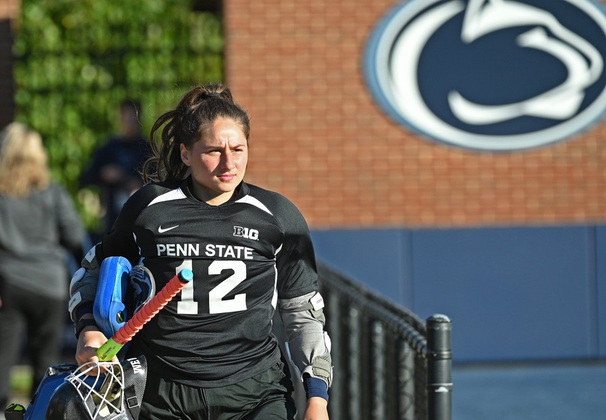 PennStateFH's tweet photo. Graduate Spotlight, Brie Barraco🔥 

Degrees👩‍🎓 Bachelors in Kinesiology.
  
What's Next?🔜 Masters in Kinesiology and playing overseas in England August- December 2024 and February - May 2025.

Describe the impact of PSUFH in 1-2 words🗣️"Family &amp; Character."  

#WeAre https://t.co/gnqoMQKjiv