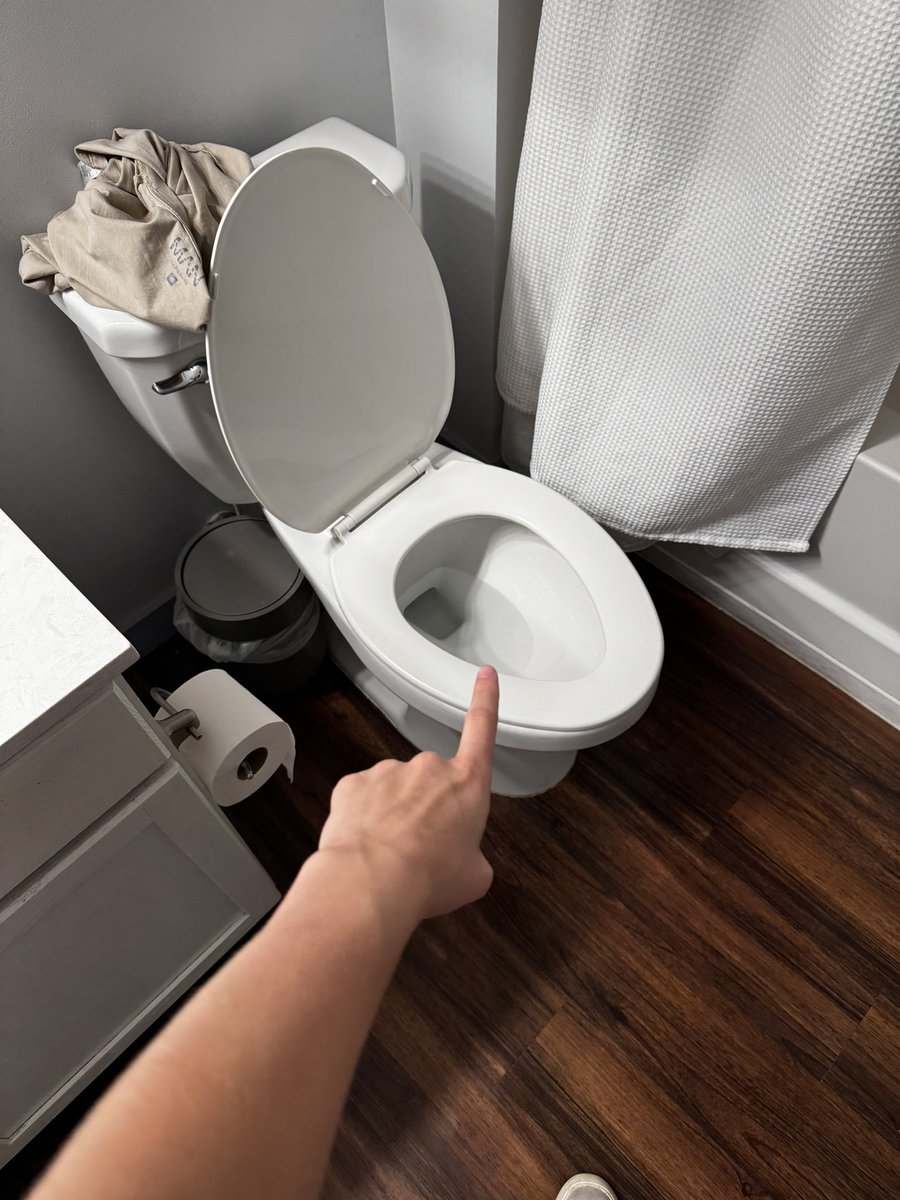 subs -> follow and RT for a free simple task 🫰🏼

findom finsub domme paypig