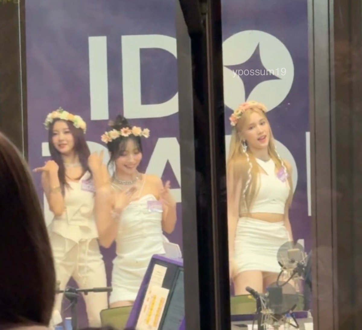 ypossum19's tweet photo. 240612
MBC Idol Radio (아이돌라디오) so prettyyyyy
#HIYYIH #히에
#HUENING_BAHIYYIH #휴닝바히에 #Kep1er #케플러
@idolradiokorea
@official_kepler @kep1er_jp https://t.co/6ExKbBA60d