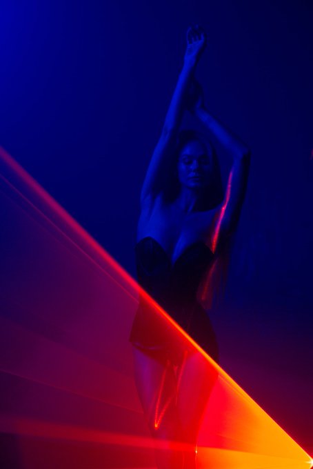 Incredible shooting, I'm delighted 🫠 Do you like it ?😍 https://t.co/40YdQ0xPJw